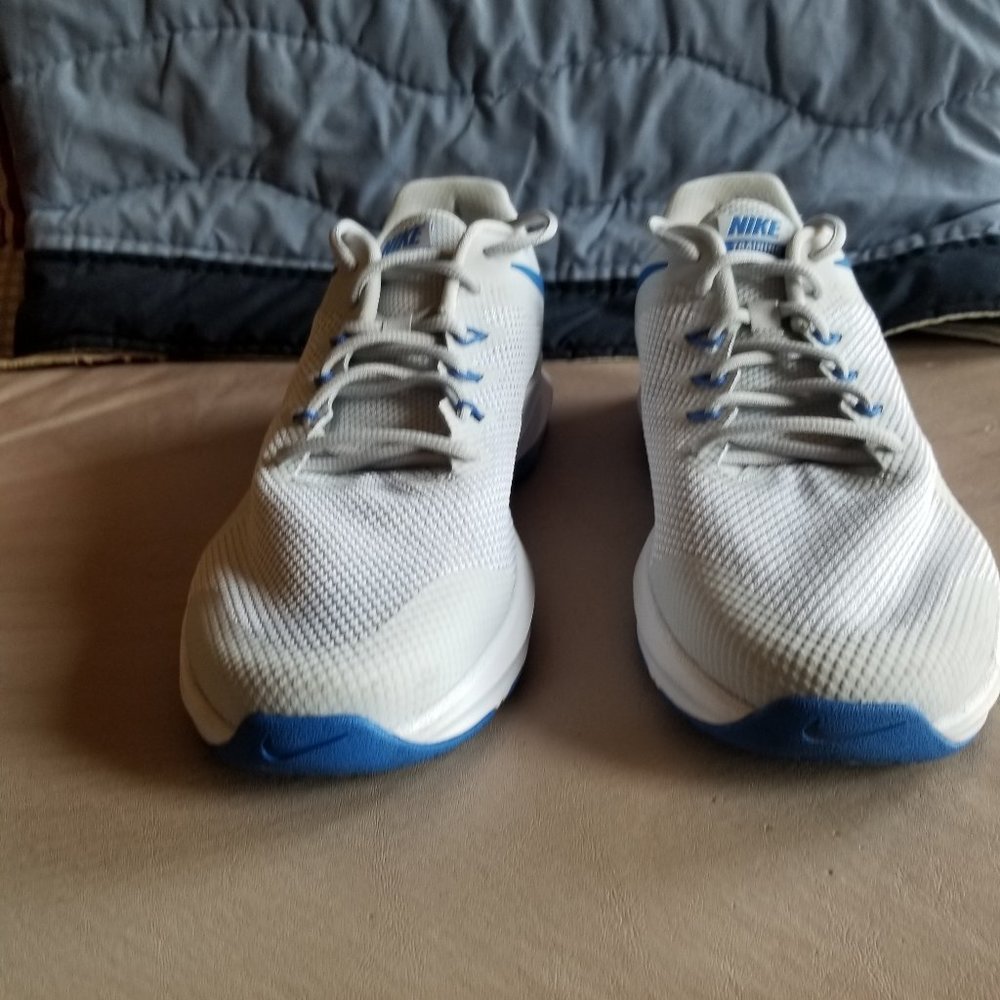 Men's Nike Air Max Cross-Trainer, 13M